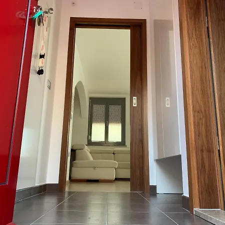 아파트 Ankaran Apartments